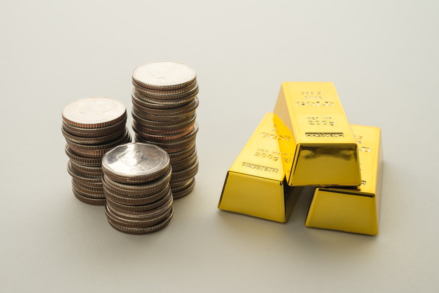 gold bars vs. gold coins